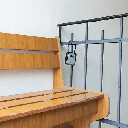 Apartment W21
