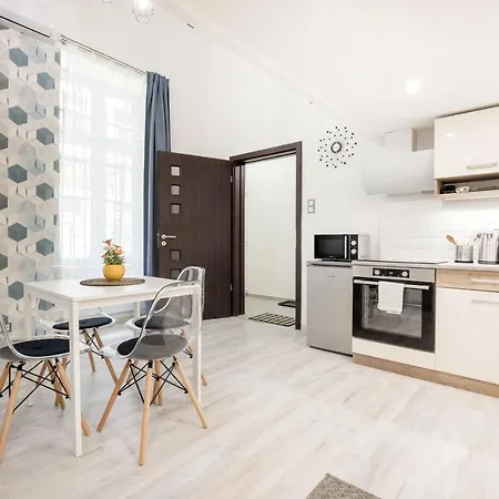 Mirror Appartement