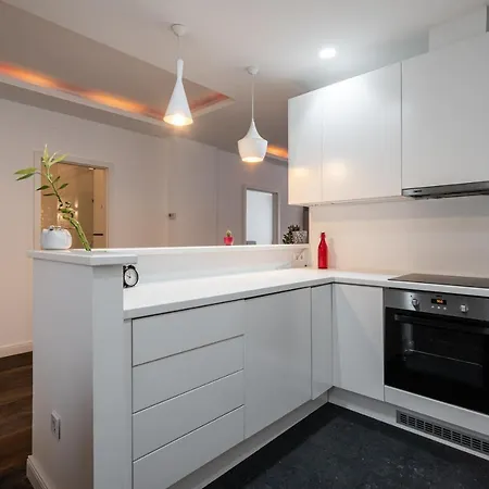 Appartement R42-boutique Apartments, Location By Bqa