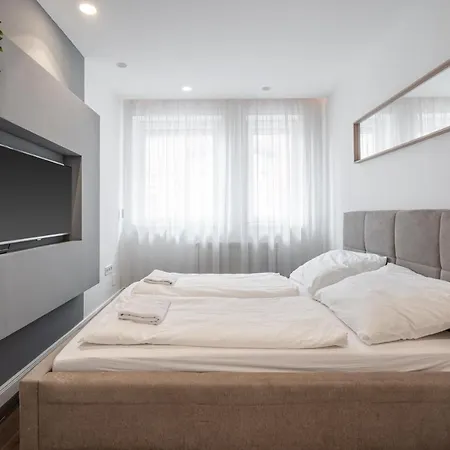 R42-boutique Apartments, Location By Bqa Appartement