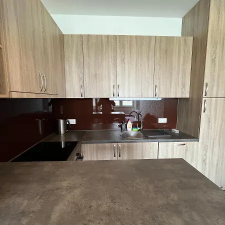 B38 Апартаменты *