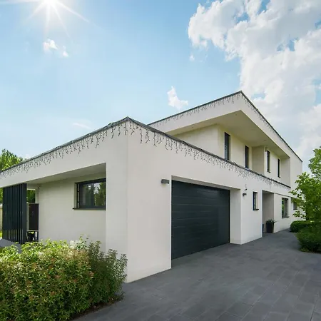 Villa The Great Gatsby