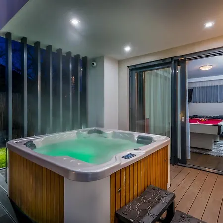 Villa The Great Gatsby Budapest