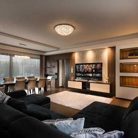 Villa The Great Gatsby