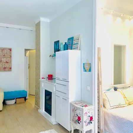 Sundeluxe & Balcony Διαμέρισμα
