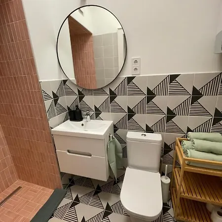 Apartment 5