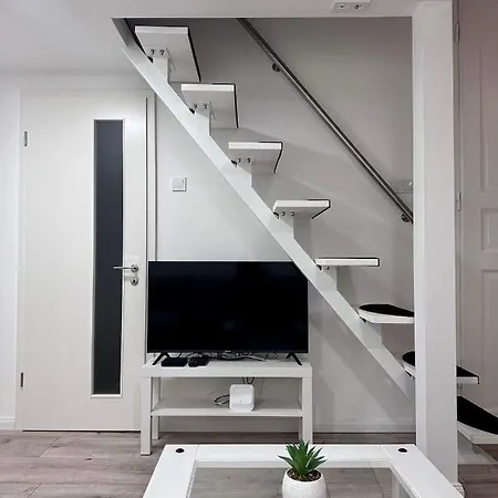 Roxy 4-b Apartament