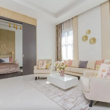 Apartment The Opulent Oasis By Newave Budapest