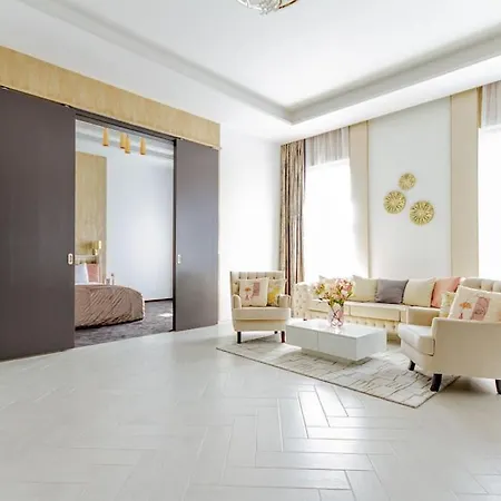 The Opulent Oasis By Newave Apartment Budapest