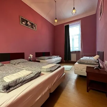 Klauzal19 * Budapest