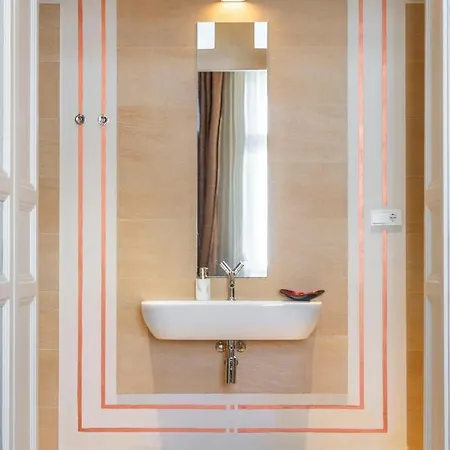 Apartmán Exclusive & Stylish In The Heart Of *