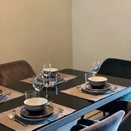 Deluxe Cosmopolitan Budapest, With Private Parking * Budapešť
