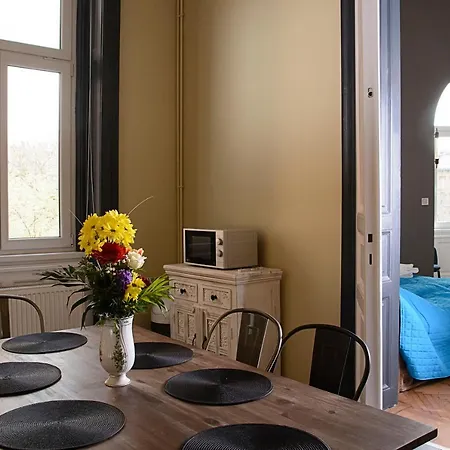 W-tree Loft Style Apartment Budapest