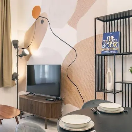 Apartment Design By Nw Budapest