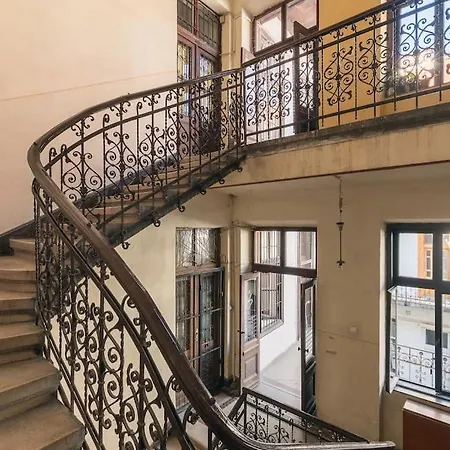 Design By Nw Apartment