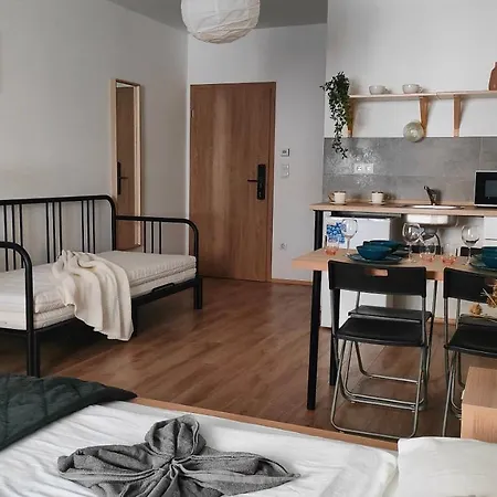 Super Cozy & Budapest