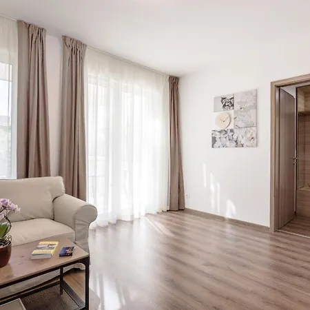 Apartment 211 / 1 Bedroom / Modern In Center Budapest