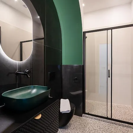 R6 - Boutique Apartments, Location By Bqa *