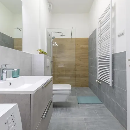 Millenium Island Apartamento