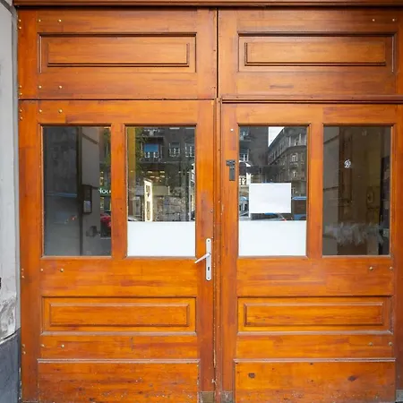 Liszt Ferenc Old Luxurious Flat Next To Synagogue Apartment