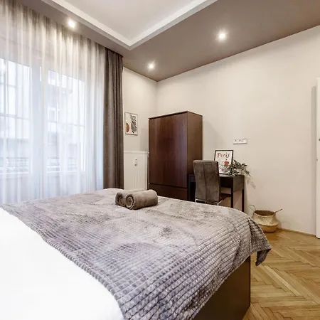Chill On The Screened Balcony-budapest Historic Landmarks *