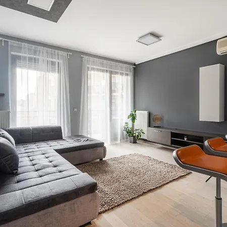 Apartman Urban Jungle Oasis King With Free Parking *