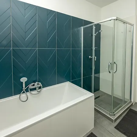 Lovag 12 Terrace Designer Apartamento