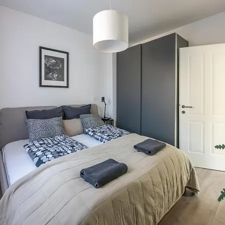 Lovag 12 Terrace Designer Apartamento