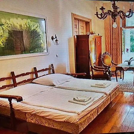Bed & Breakfast Kalmar Panzio