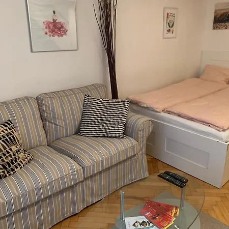 New Astoria Apartment