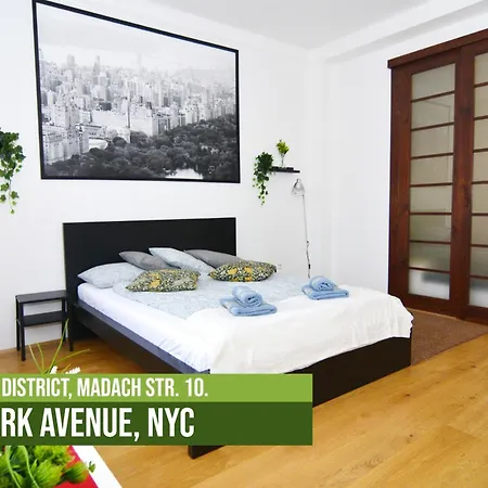 Little Americas Metropolitan Apartments Apartment *