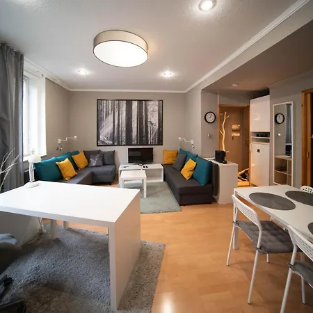 Apartment Lovely Flat By The Castle For 4ppl