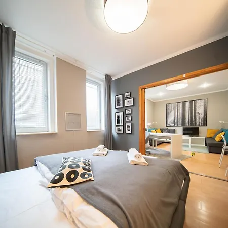 Lovely Flat By The Castle For 4ppl Apartment