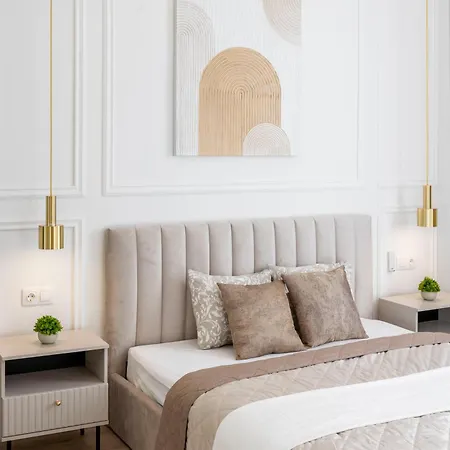 Apartment Exclusive & Prestigious W/ Balcony Budapest