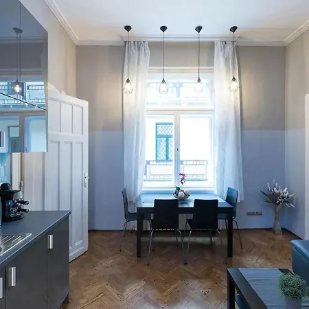 Apartment Vaci Street
