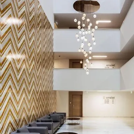 Golden Sunshine On Corvin Promenade - 506 Будапешт