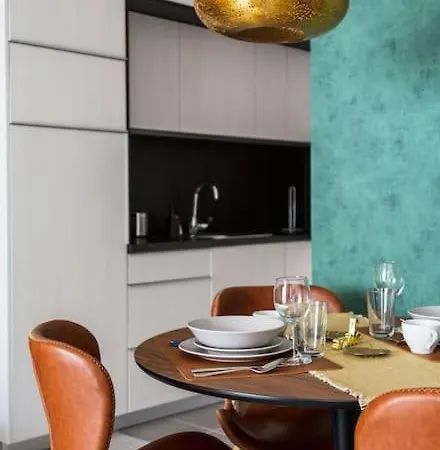 Golden Sunshine On Corvin Promenade - 506 * Будапешт
