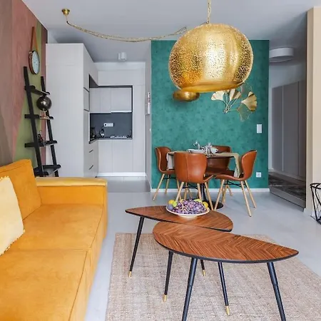 Апартаменты Golden Sunshine On Corvin Promenade - 506 Будапешт