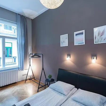 Vaci Street Apartment