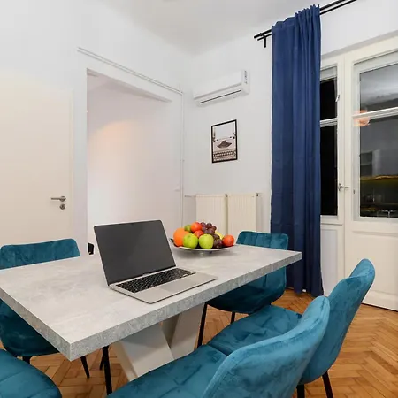 Boutique R611 Budapest