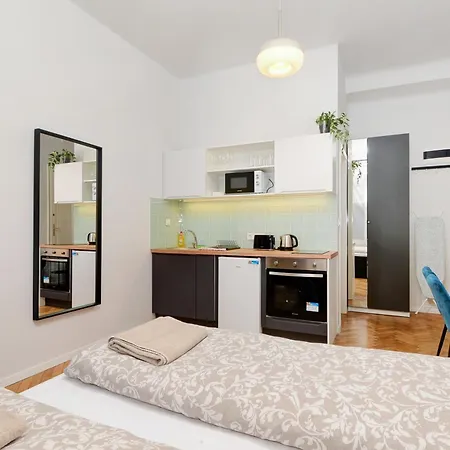 Boutique R611 * Budapest