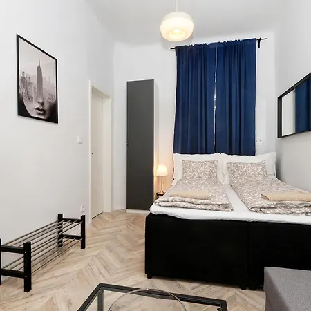 Boutique R611 Apartment *