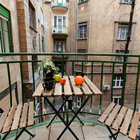 Boutique R611 * Budapest