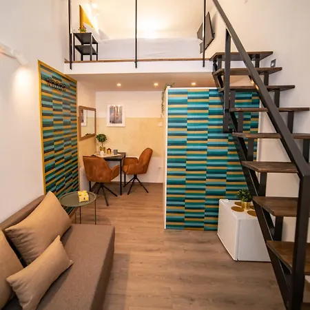 Free Parking -corvin Palace Residence-3bdrm,6ppl,wifi,ac Apartment *