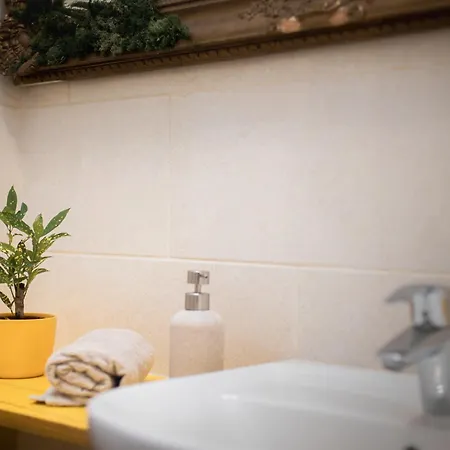 Budapestayz - Lonyay Apartment *