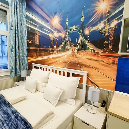 King Apartment *