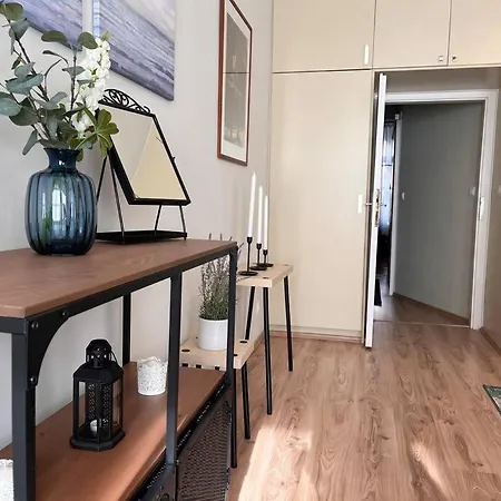 Gozsdu Apartment