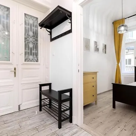 Perfect Day 3 -3 Bedr, 2 Bathrooms Apartment *