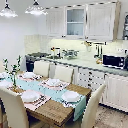 Perfect Day 3 -3 Bedr, 2 Bathrooms Apartment