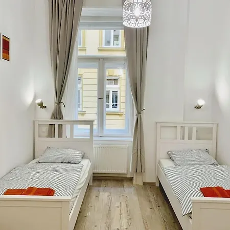 Perfect Day 3 -3 Bedr, 2 Bathrooms * Budapest